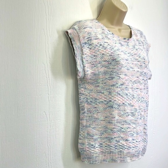 Vintage - Short Cap Sleeve Light Pastel Knitted Sweater Size Small - Picture 4 of 12